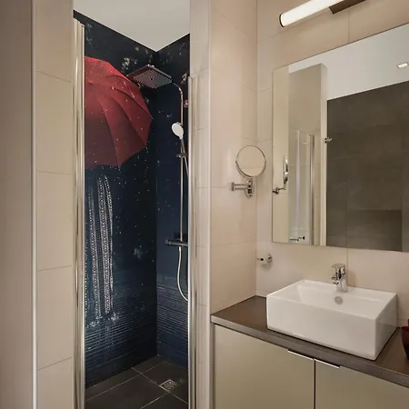 Radisson Red 4* Beograd