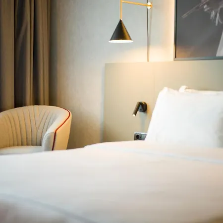 Radisson Red 4* Beograd