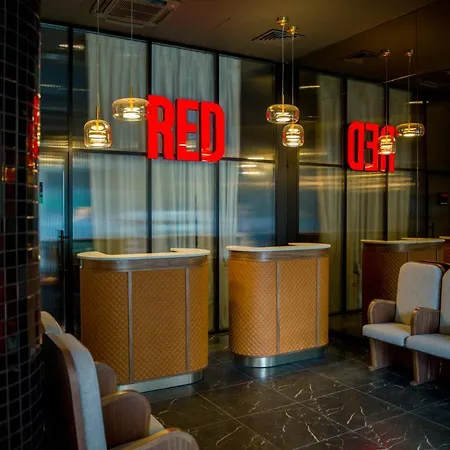 Radisson Red 4*