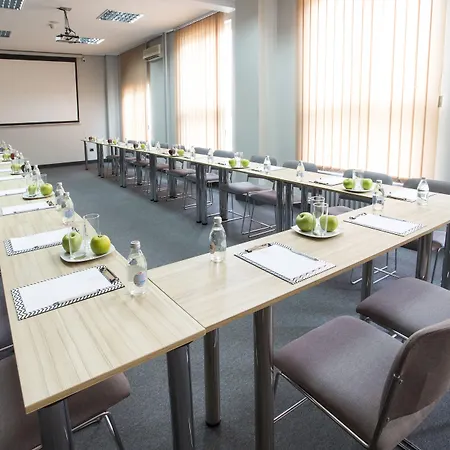 Radisson Red 4* Belgrad