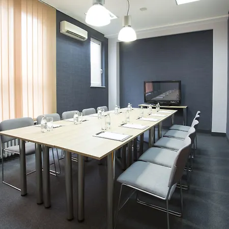 Radisson Red 4* Belgrad