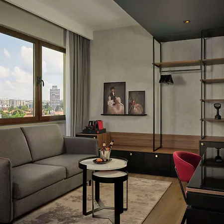 Radisson Red 4* Belgrade