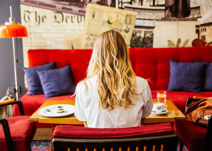 Radisson Red Ξενοδοχείο 4*