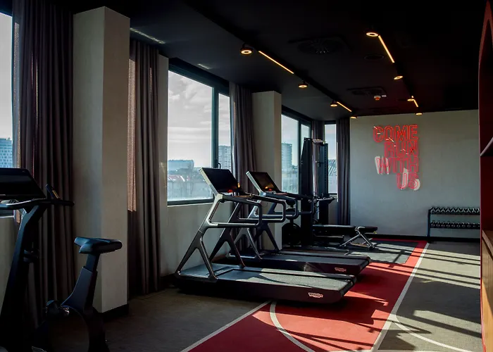 Radisson Red Ξενοδοχείο 4*